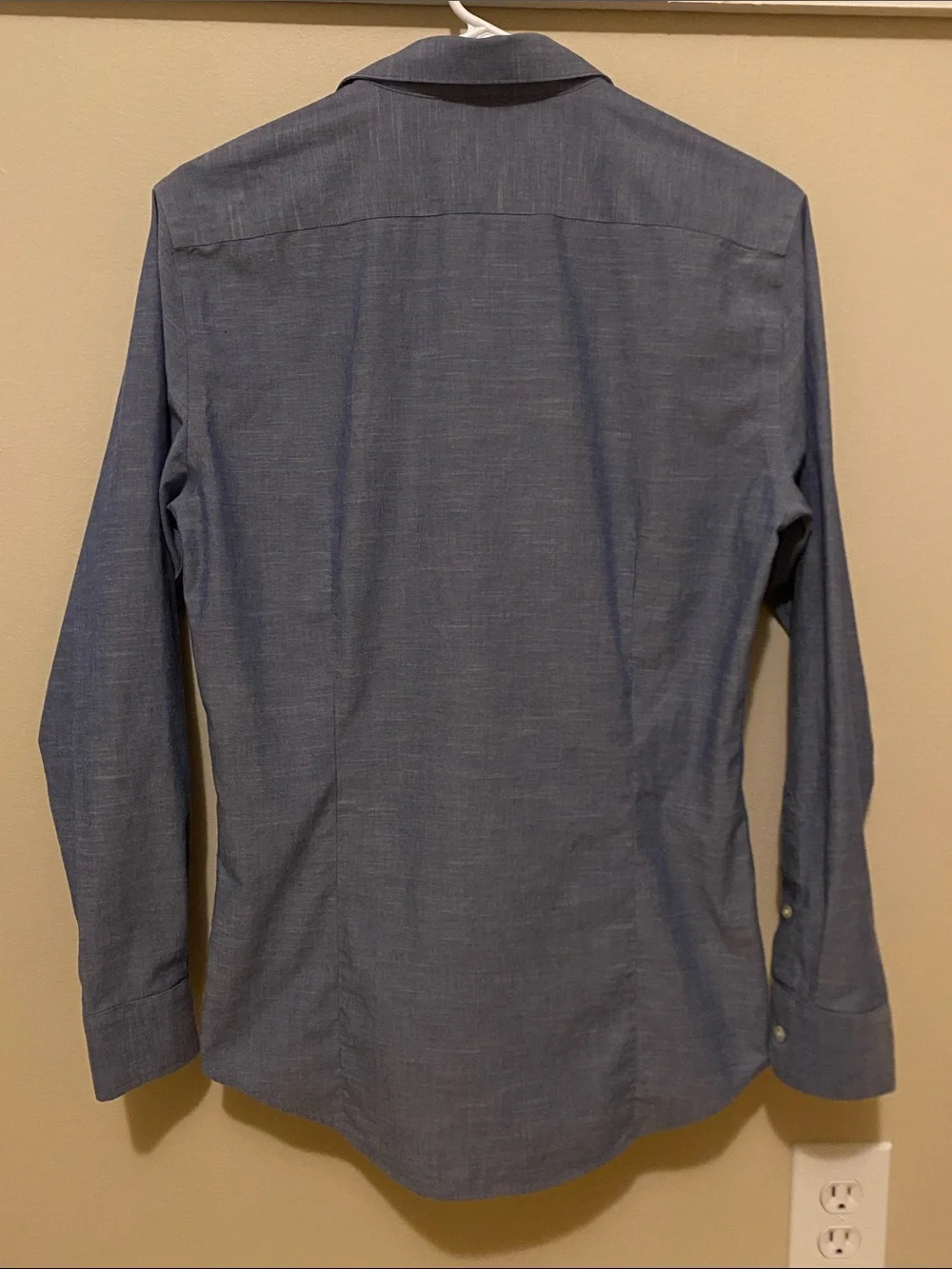 Banana Republic Men’s Chambray Blue Dress Shirt